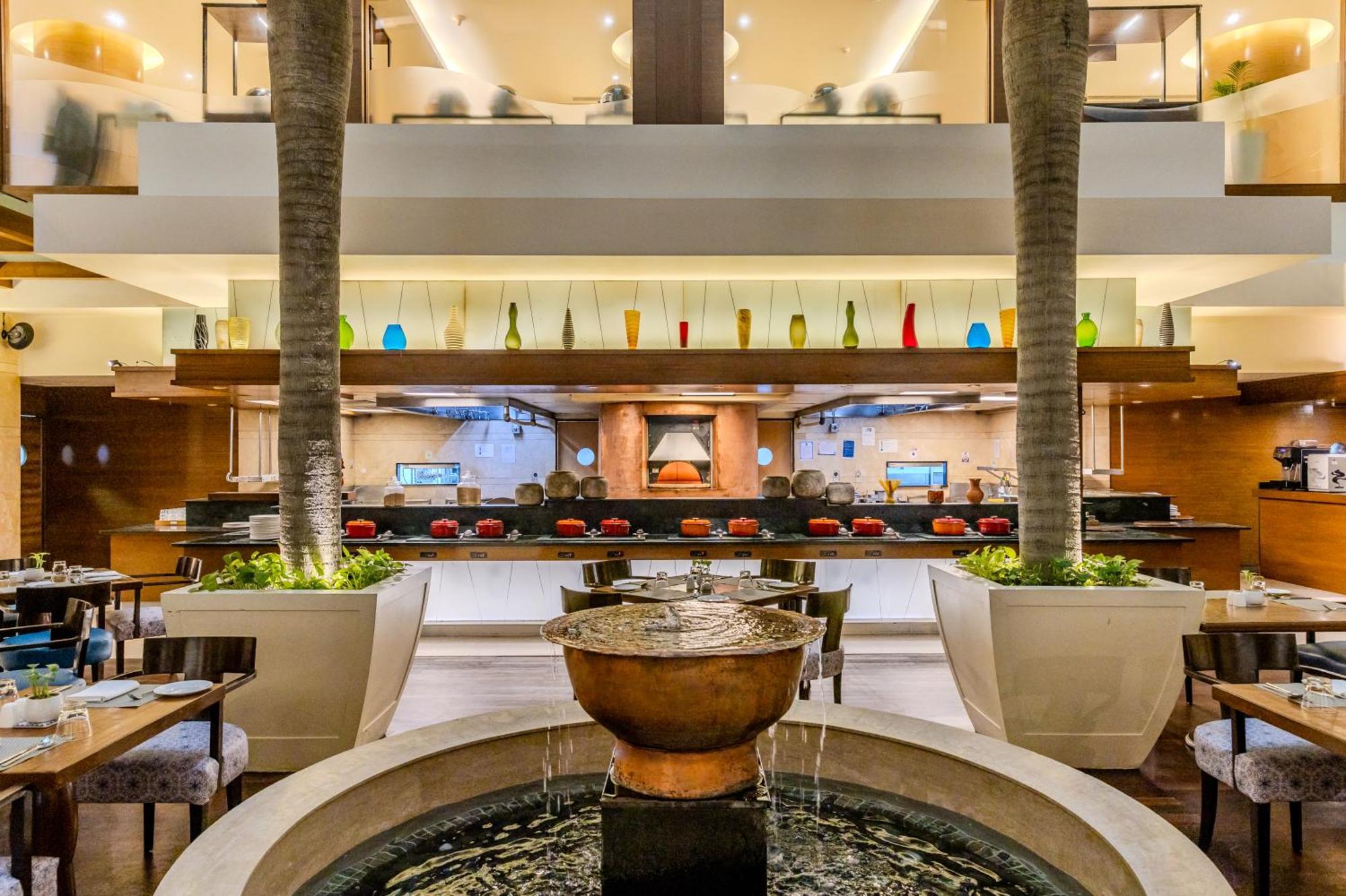 Vivanta Goa, Панаджи Экстерьер фото
